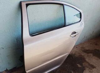 1Z5833055 PUERTA TRASERA IZQUIERDA SKODA OCTAVIA