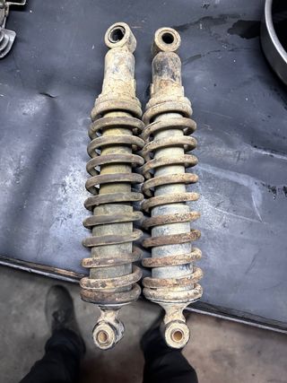 Amortiguadores Delanteros y Traseros Grizzly 660