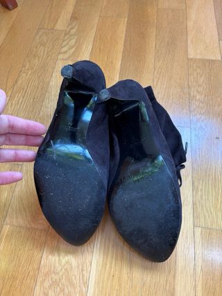 Botines negros tacón