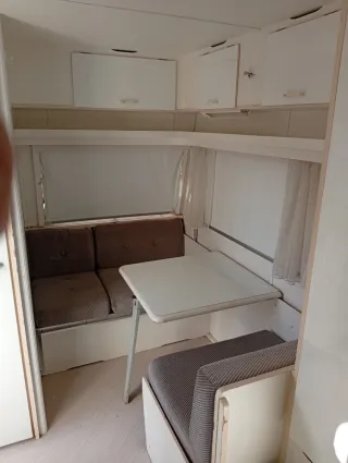 Caravana KIP DE LUXE KL 42 TTZ