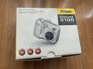 Cámara Nikon Coolpix 3100 Plata