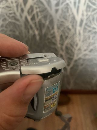 Cámara Nikon Coolpix 3100 Plata