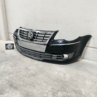 Defensa Touran 2008 Xenon