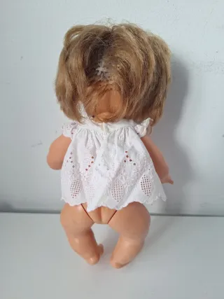 Muñeca antigua Florido