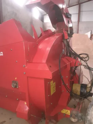 Encamadora Taarup 852 kverneland