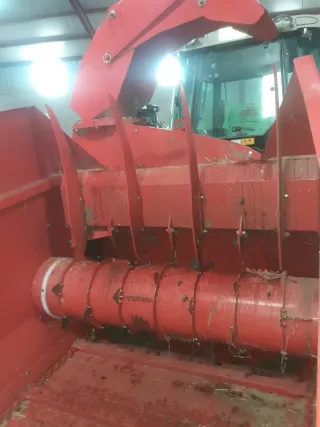 Encamadora Taarup 852 kverneland