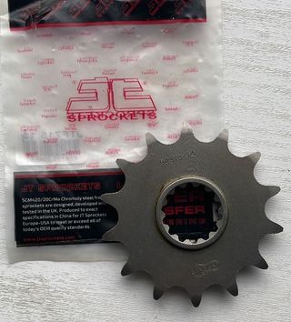 Piñón de 14 dientes Gas Gas EC 200 250 300 400 450