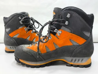 Botas de montaña Meindl naranja y gris