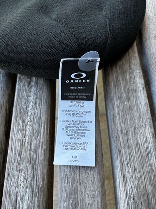 Gorro Oakley Ellipse Verde Lima