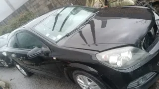 Opel Astra H GTC 1.7 CDTI 125cv - Despiece