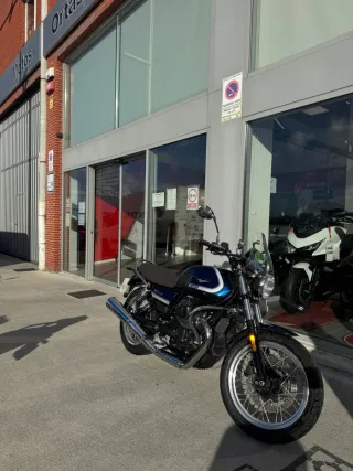 Moto Guzzi V7 classic