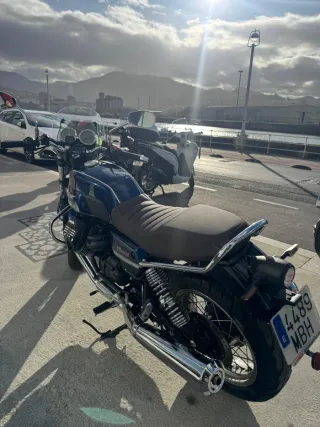 Moto Guzzi V7 classic