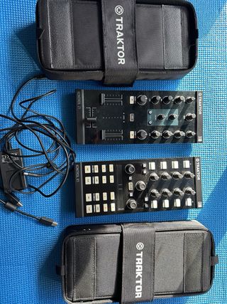 Native Instruments Traktor Kontrol X1
