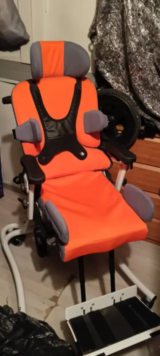 Silla infantil especial para niño