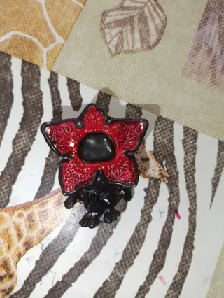 Figura Demogorgon Negra