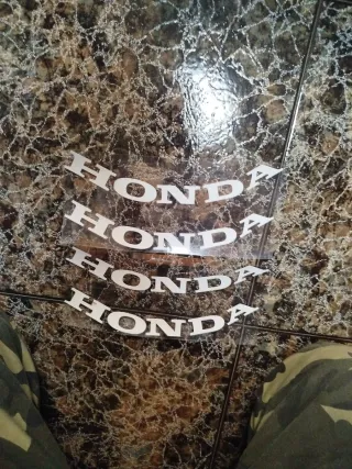 Pegatinas Honda para llantas de moto
