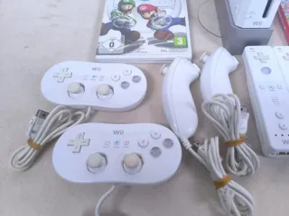 Nintendo Wii + Giochi e Accessori