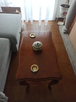 Mesita auxiliar madera y metal dorada