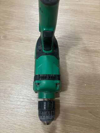 Taladro Hitachi D10VC2