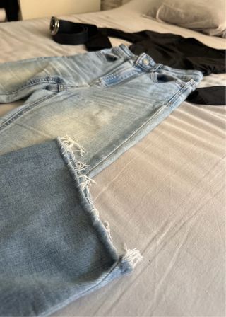 Conjunto Stradivarius: Jeans y Top Negro