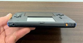 Nintendo 2DS Console Nera/Blu + FIFA 15 Completo