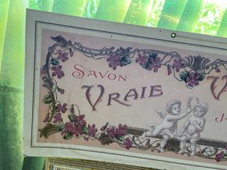 Cartel antiguo Violette J.Chambery Paris