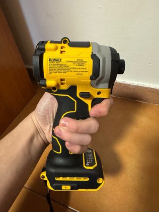 Avvitatore DeWalt 20V Brushless