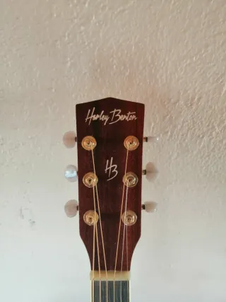 Guitarra Acústica Harley Benton Mejorada