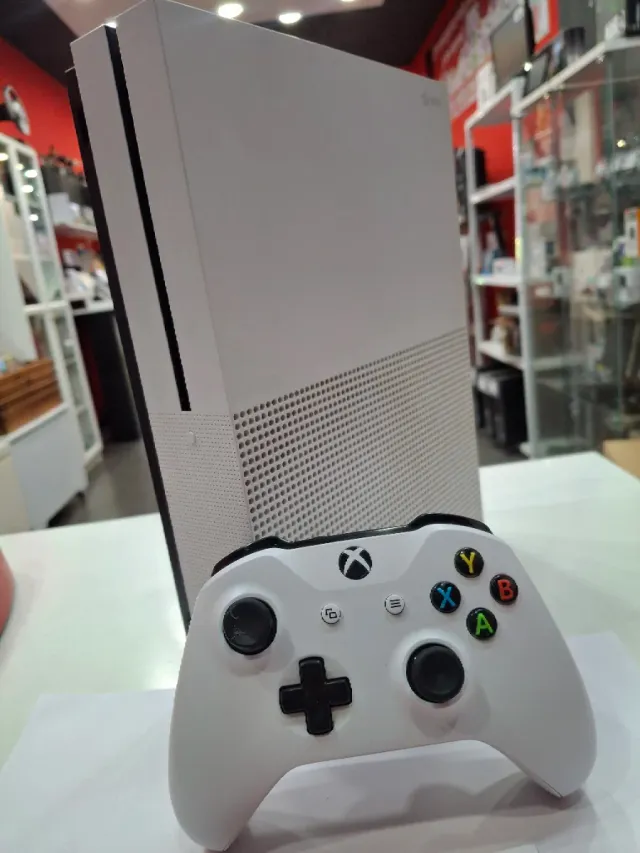 Xbox One S 500GB Bianca