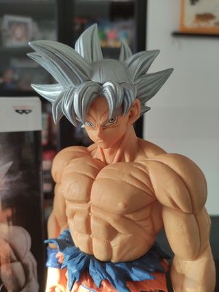 Goku Ultra Instinto Grandista original!