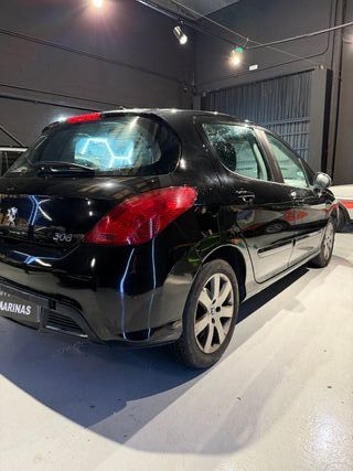 Peugeot 308 1.6 VTi 120 CV SPORT – 2010 – Gasolina