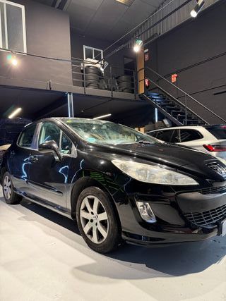Peugeot 308 1.6 VTi 120 CV SPORT – 2010 – Gasolina