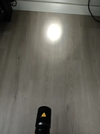 Linterna LED LENSER Táctica Negra