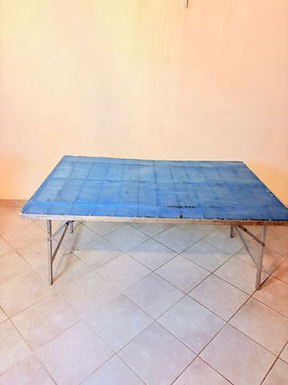 6 Tavoli pieghevoli in alluminio e vetroresina