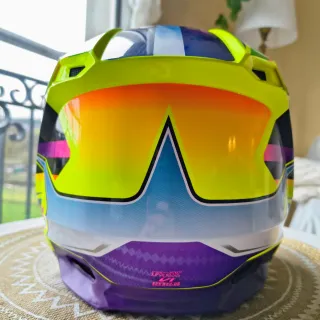 Casco Motocross Fox V1