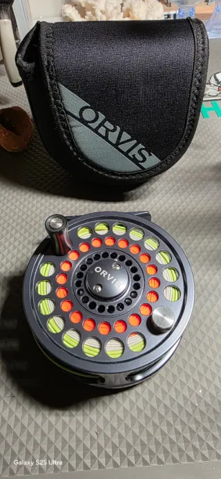 Carrete de pesca a mosca Orvis Battenkill IV