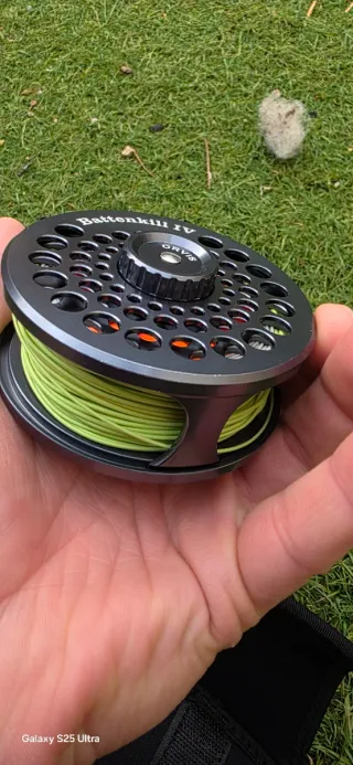 Carrete de pesca a mosca Orvis Battenkill IV