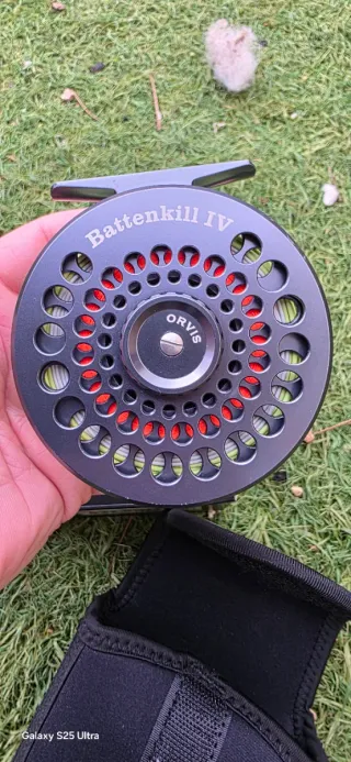 Carrete de pesca a mosca Orvis Battenkill IV