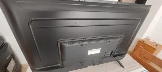 Smart TV Daewoo de 50 pulgadas averiado