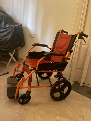 Silla de ruedas (ZONA: MARBELLA Y ALREDEDORES)