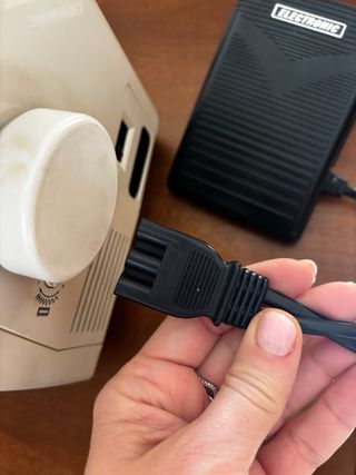 Macchina da cucire Singer Amica 20