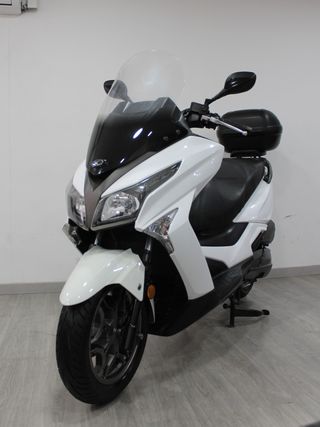 Kymco Grand Dink 300