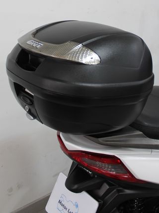 Kymco Grand Dink 300