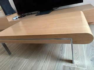 Mesa auxiliar salón madera y metal