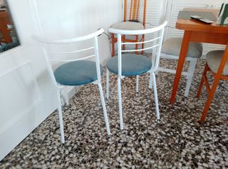 Juego de 2 sillas de hierro blancas