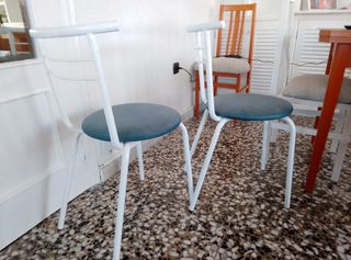 Juego de 2 sillas de hierro blancas