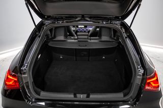 MERCEDES-BENZ CLA 250 e Shooting Brake