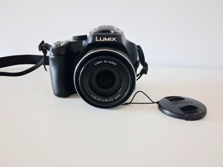 Cámara Panasonic Lumix DMC-FZ72 (Zoom 60x Full HD)