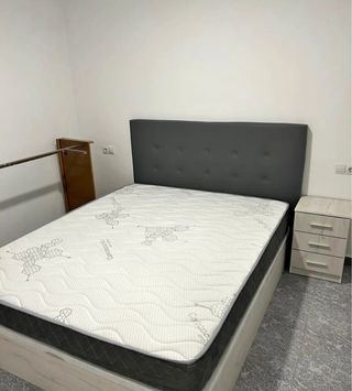 Canapé de madera individual