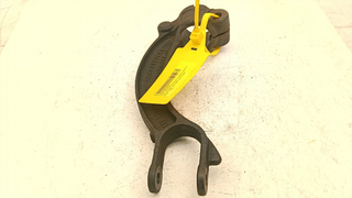 BRAZO SUSPENSION INFERIOR DELANTERO DERECHO AUDI